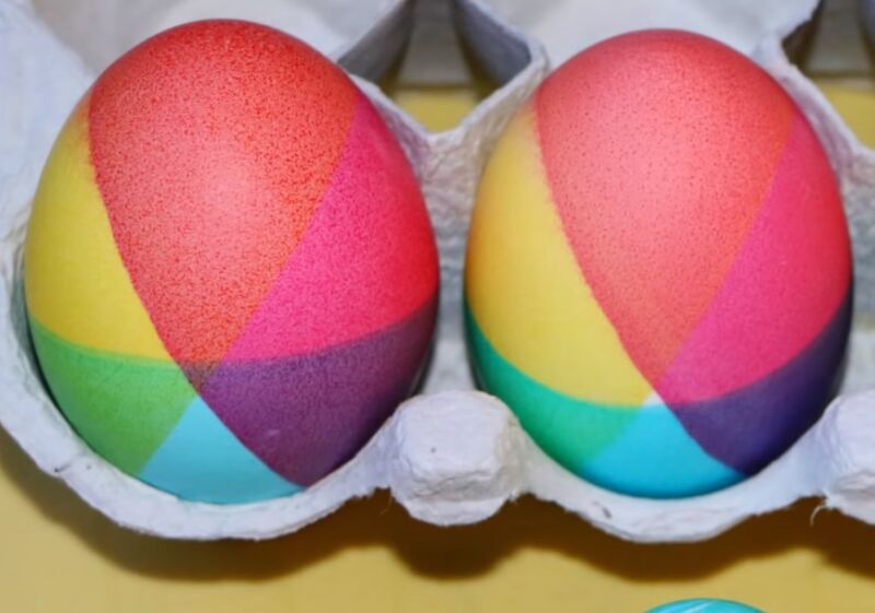 как красиво покрасить яйца на Пасху